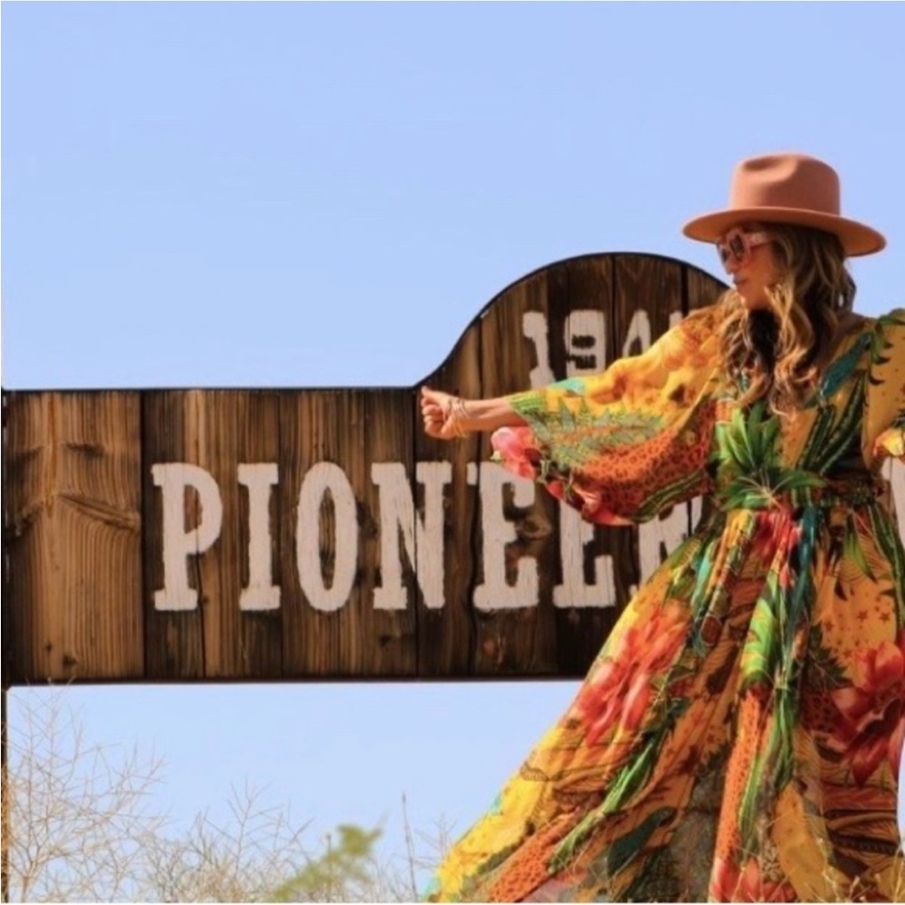 Farm Rio Tropical Dreams Caftan - Picture 2 of 5